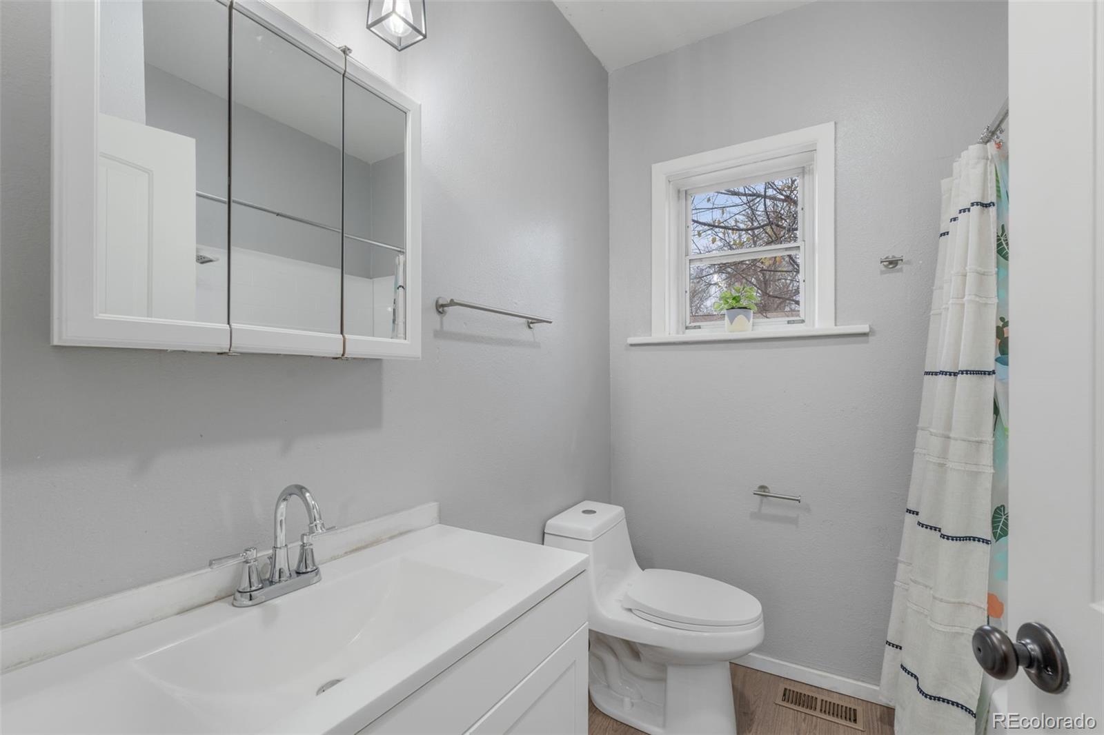 MLS Image #16 for 711 n spruce street,colorado springs, Colorado