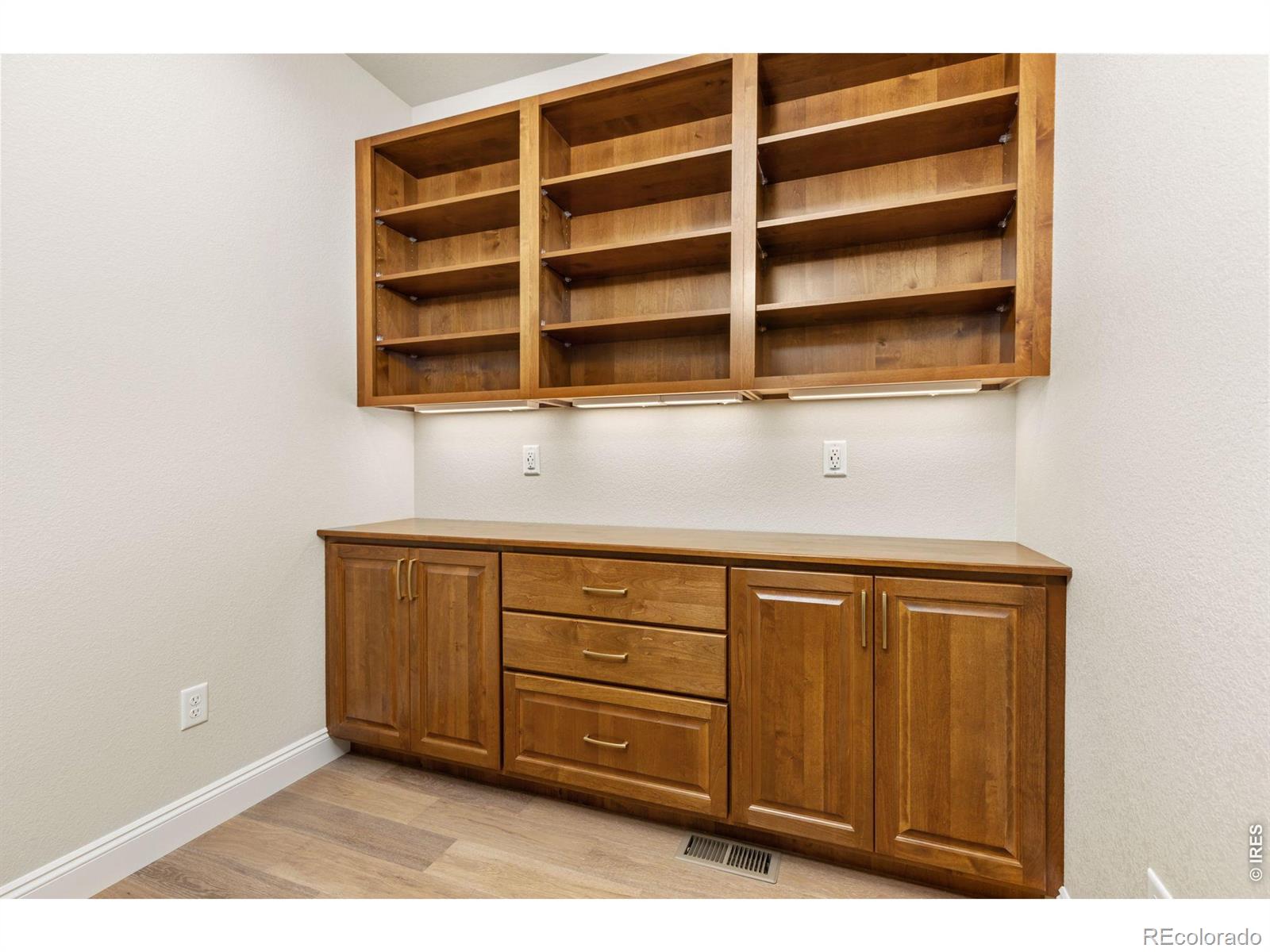 MLS Image #15 for 5707  3rd street,greeley, Colorado