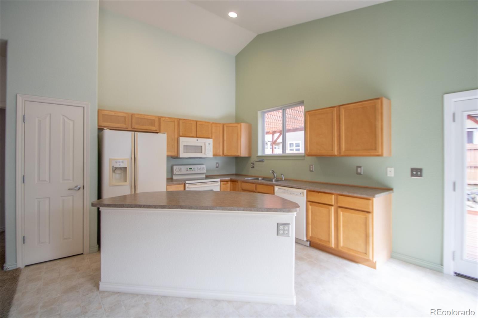 MLS Image #7 for 476 s 35th court,brighton, Colorado