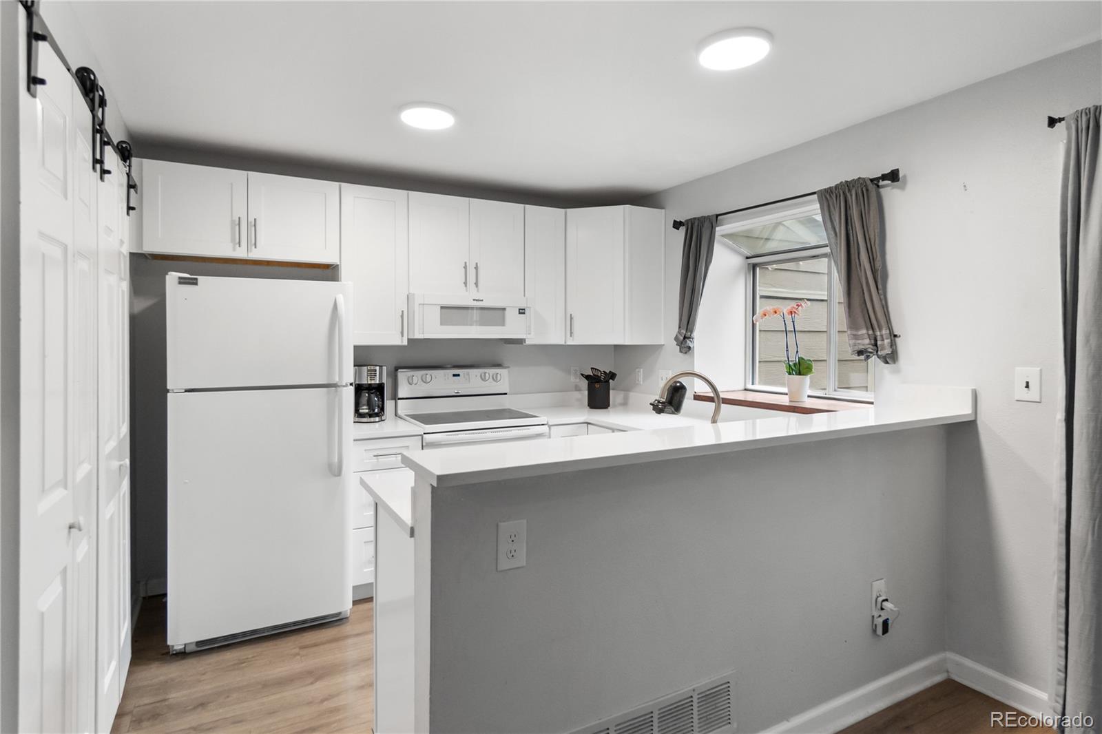 MLS Image #7 for 9632 w chatfield avenue c,littleton, Colorado