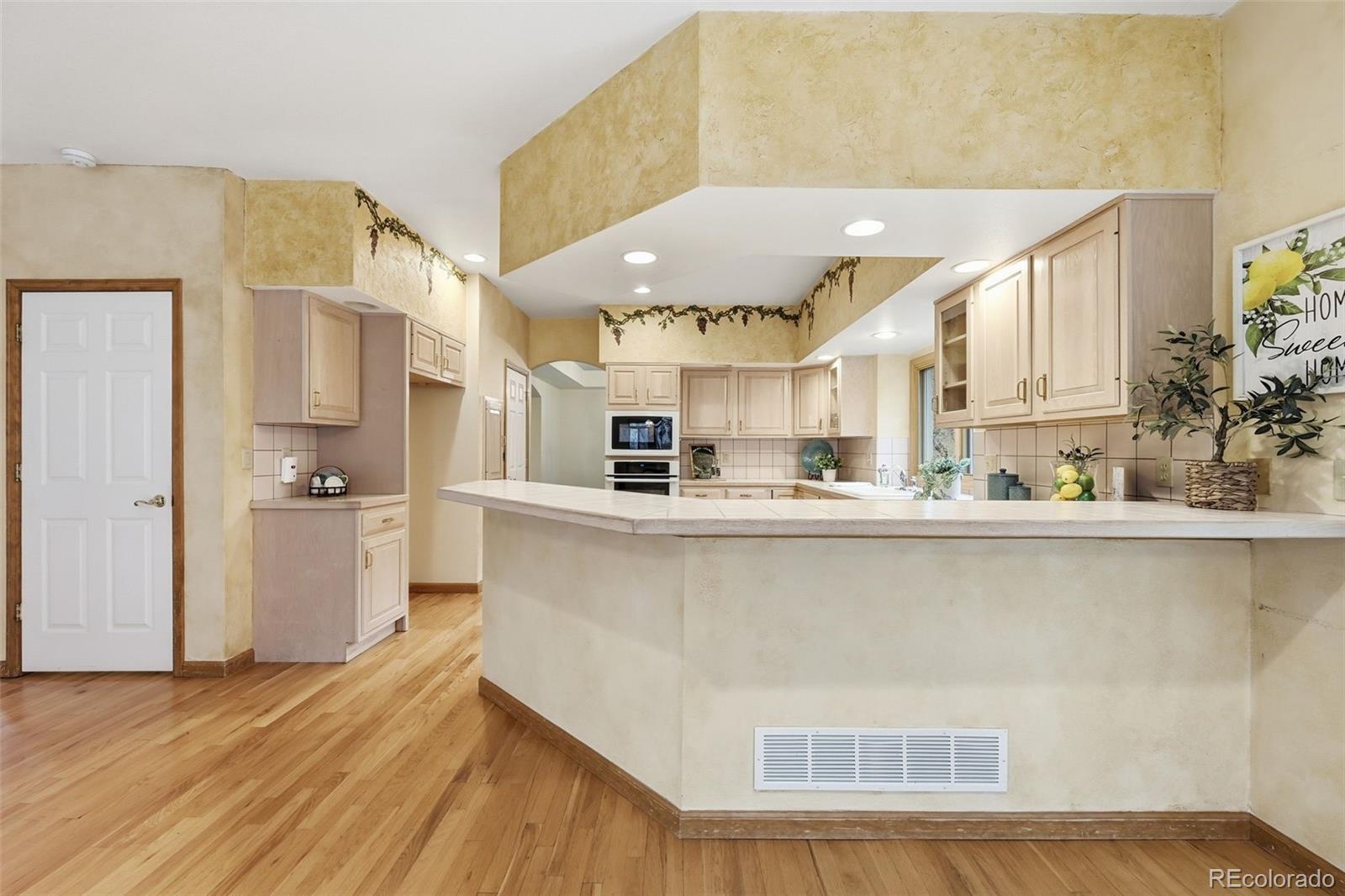 MLS Image #14 for 4335  kincaid court,colorado springs, Colorado