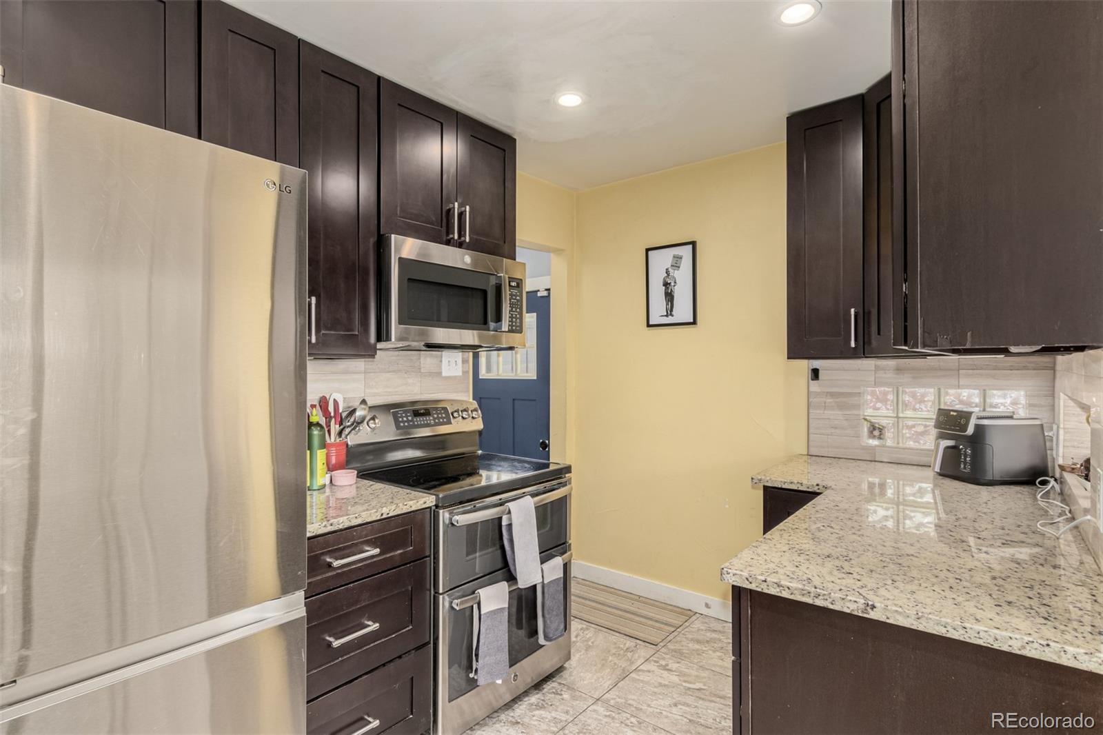 MLS Image #7 for 3650  oneida street,denver, Colorado