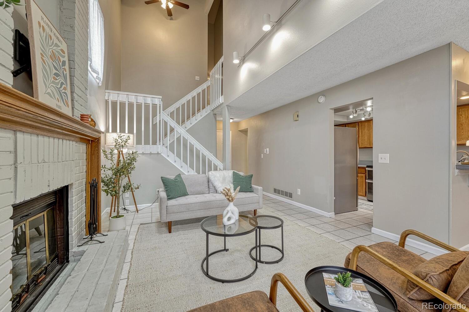MLS Image #4 for 15150 e princeton place,aurora, Colorado