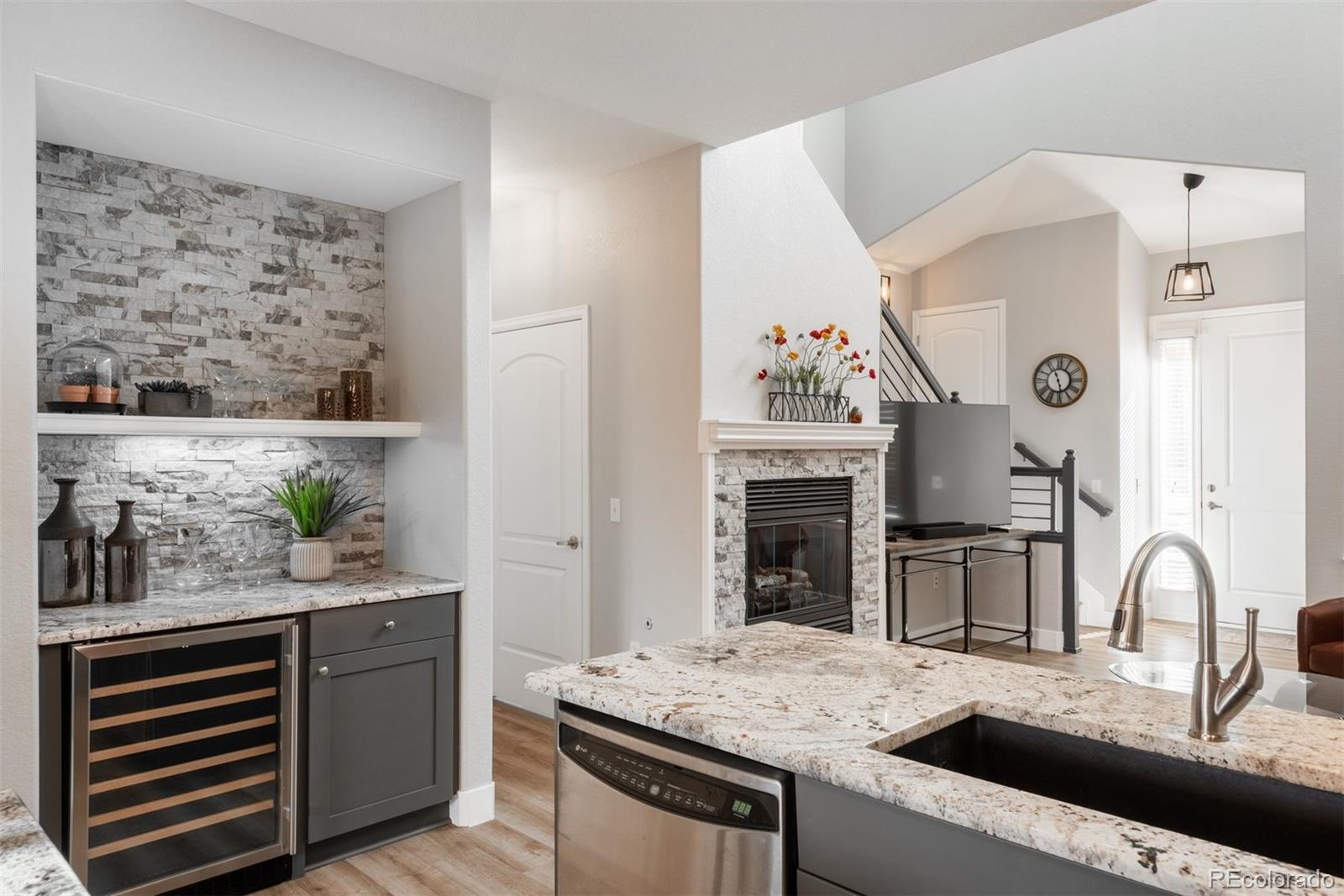 MLS Image #12 for 8555  gold peak drive b,highlands ranch, Colorado