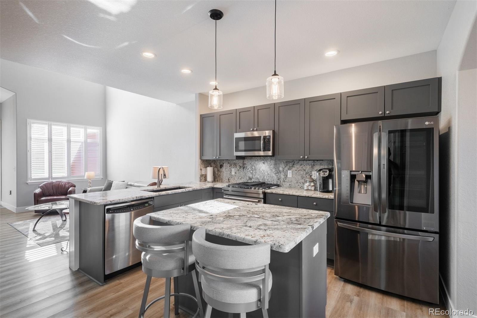 MLS Image #5 for 8555  gold peak drive b,highlands ranch, Colorado