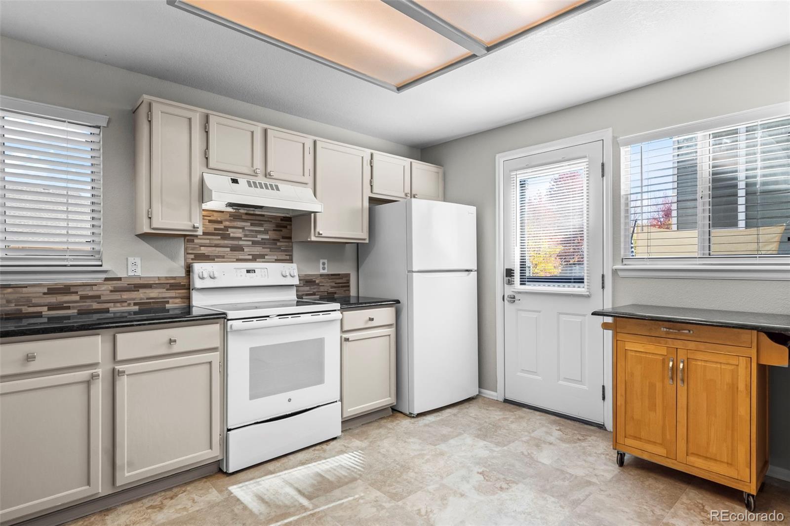 MLS Image #16 for 13112  umatilla court,denver, Colorado