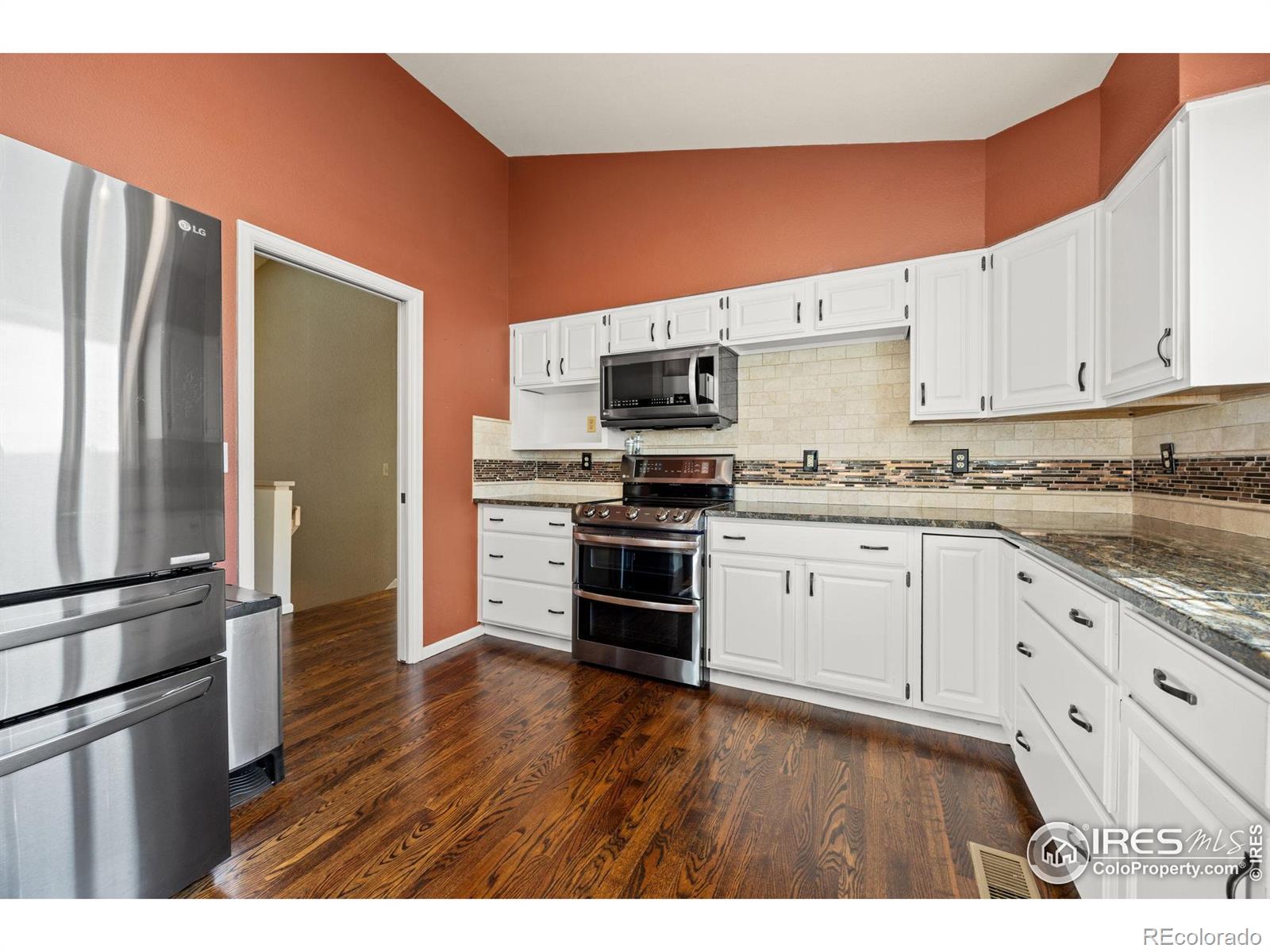 MLS Image #11 for 8040 e dartmouth avenue,denver, Colorado