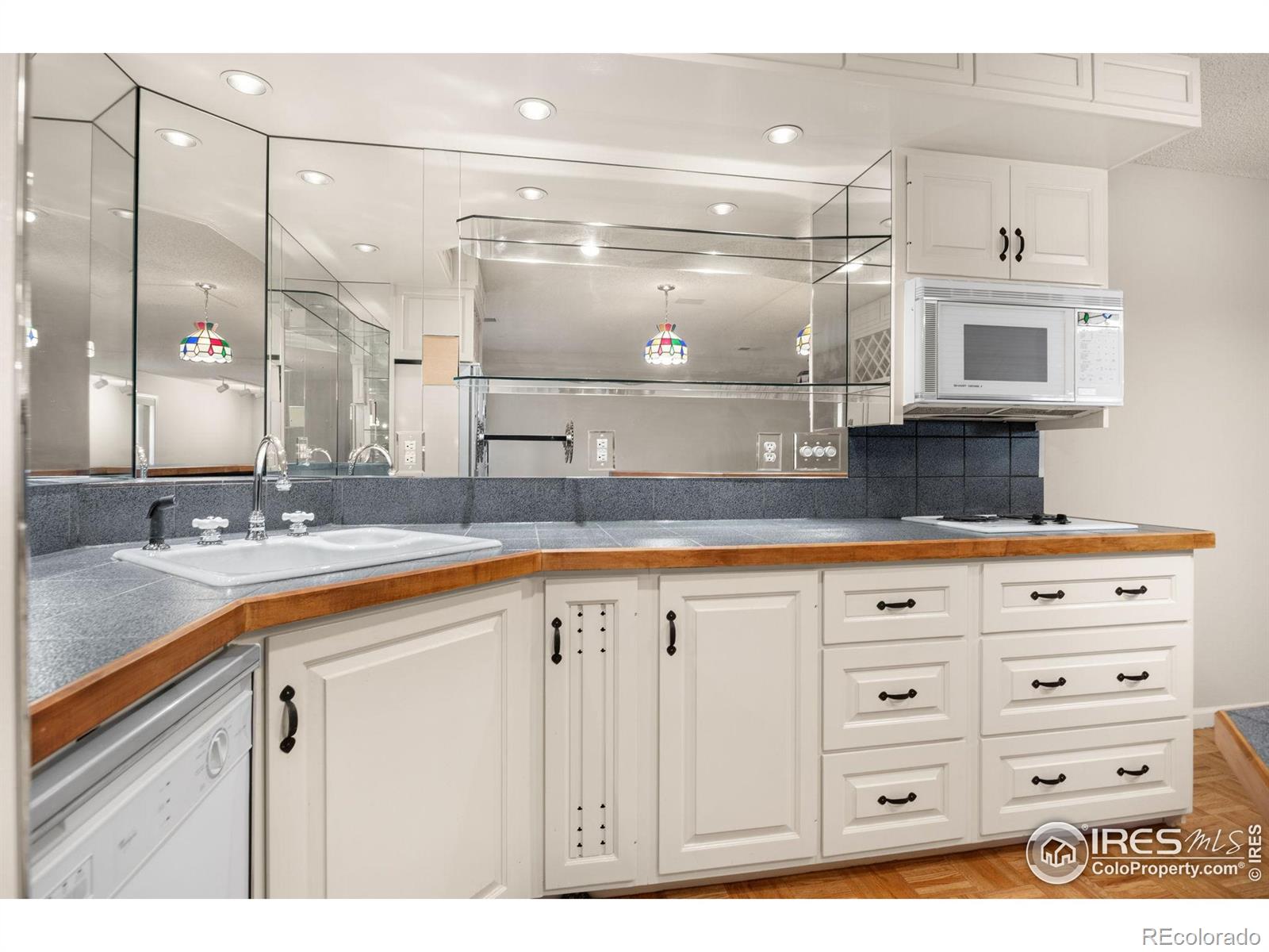 MLS Image #29 for 8040 e dartmouth avenue,denver, Colorado