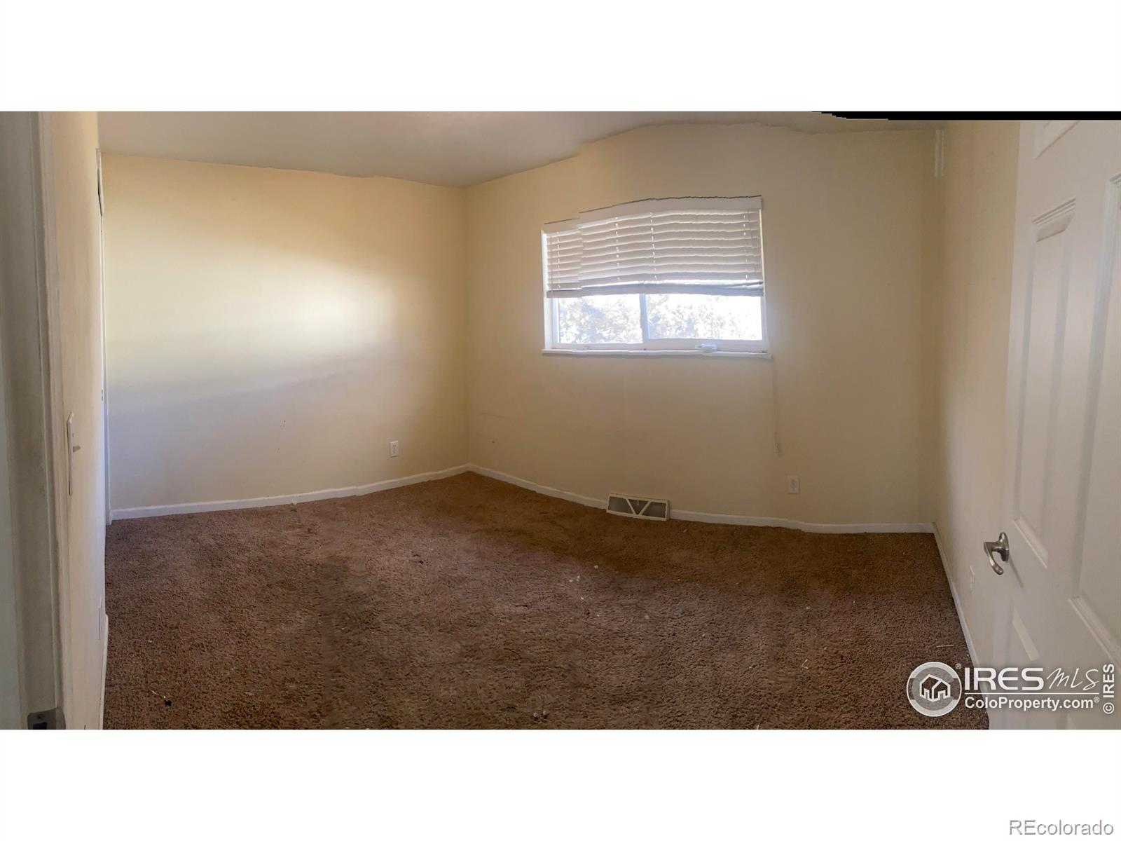 MLS Image #4 for 1618  centennial drive,longmont, Colorado