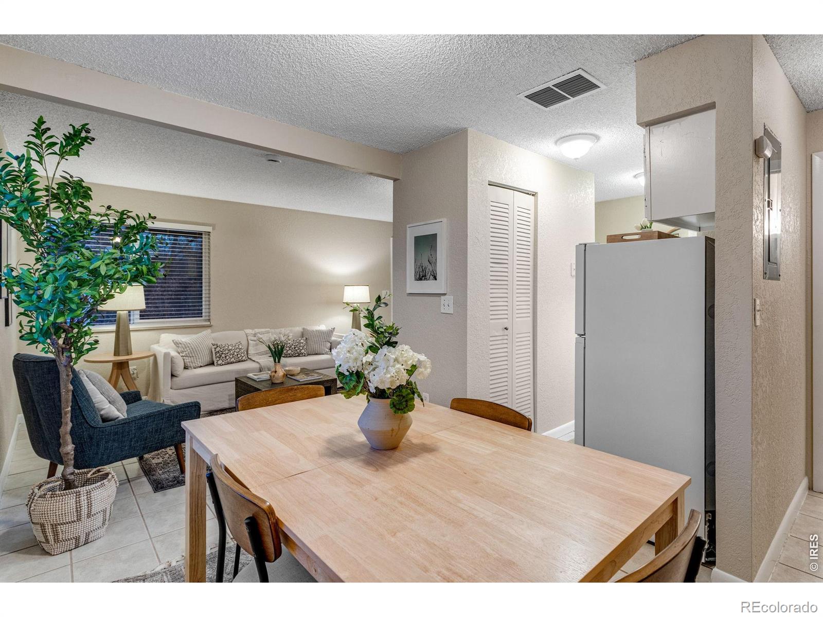 MLS Image #7 for 1705  heatheridge road,fort collins, Colorado