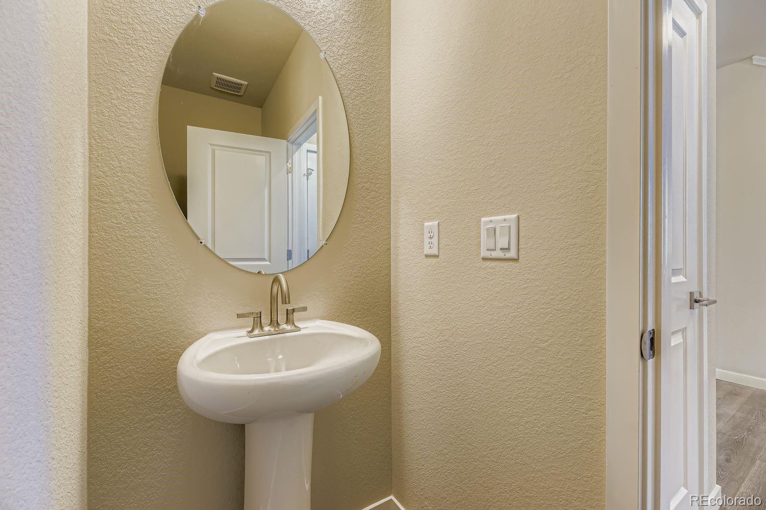 MLS Image #10 for 13801  daffodil way,parker, Colorado