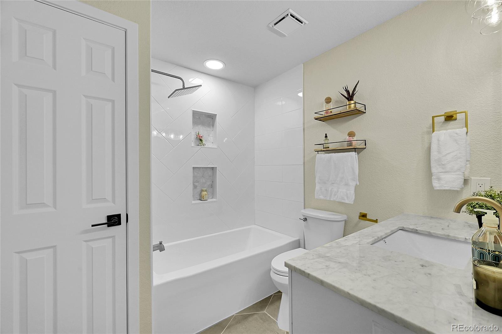 MLS Image #17 for 3433  cripple creek square,boulder, Colorado