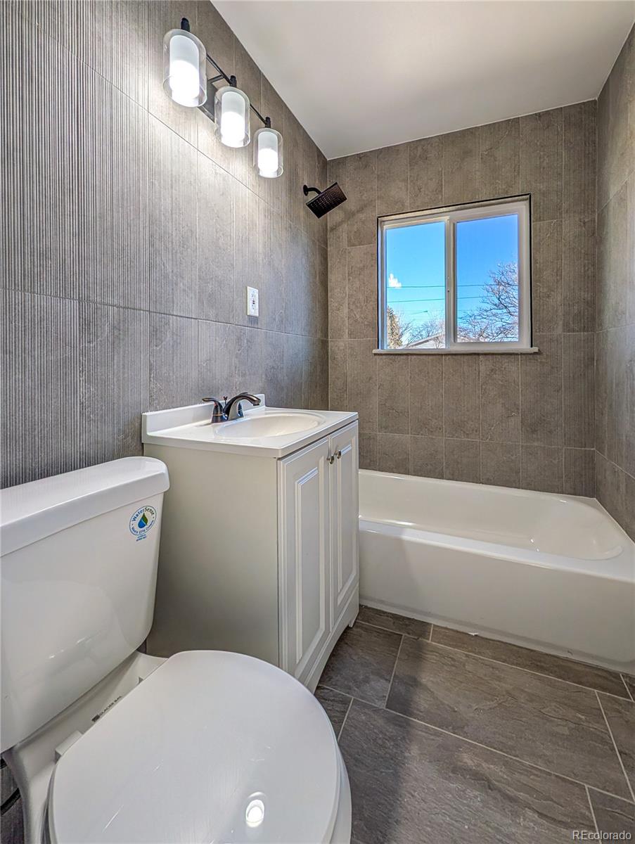 MLS Image #13 for 1340 s vrain street,denver, Colorado