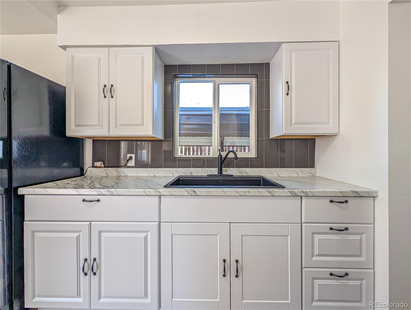 MLS Image #3 for 1340 s vrain street,denver, Colorado