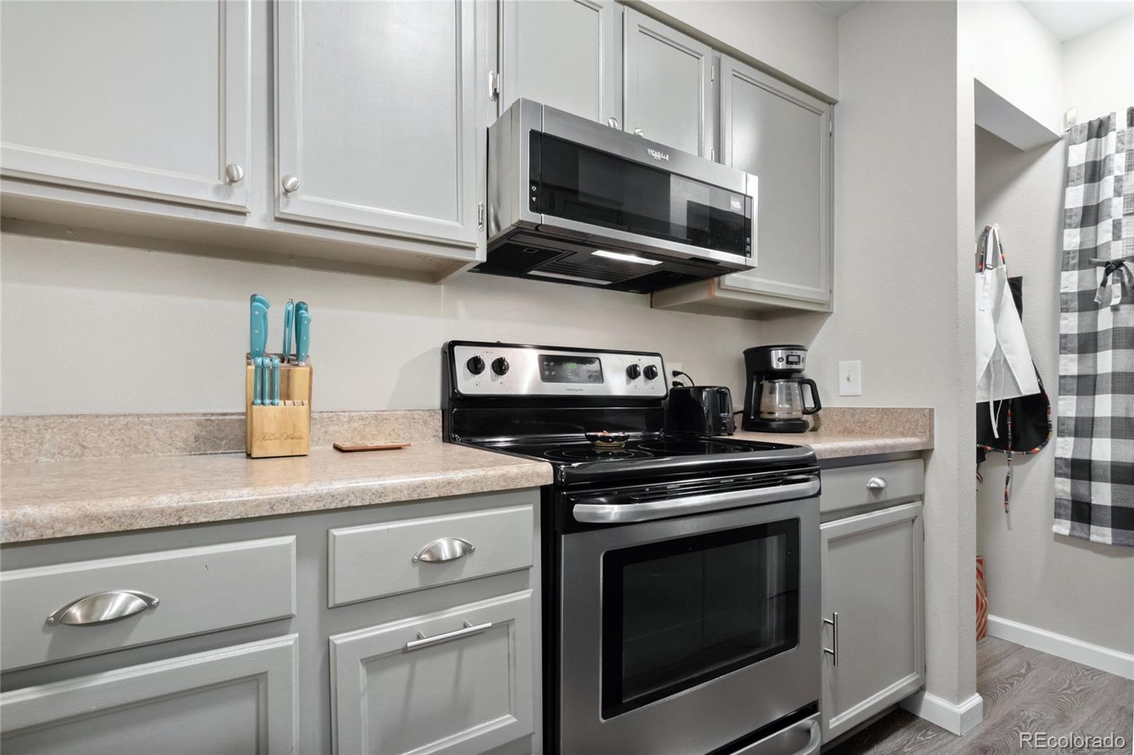 MLS Image #17 for 10695 w dartmouth avenue,lakewood, Colorado