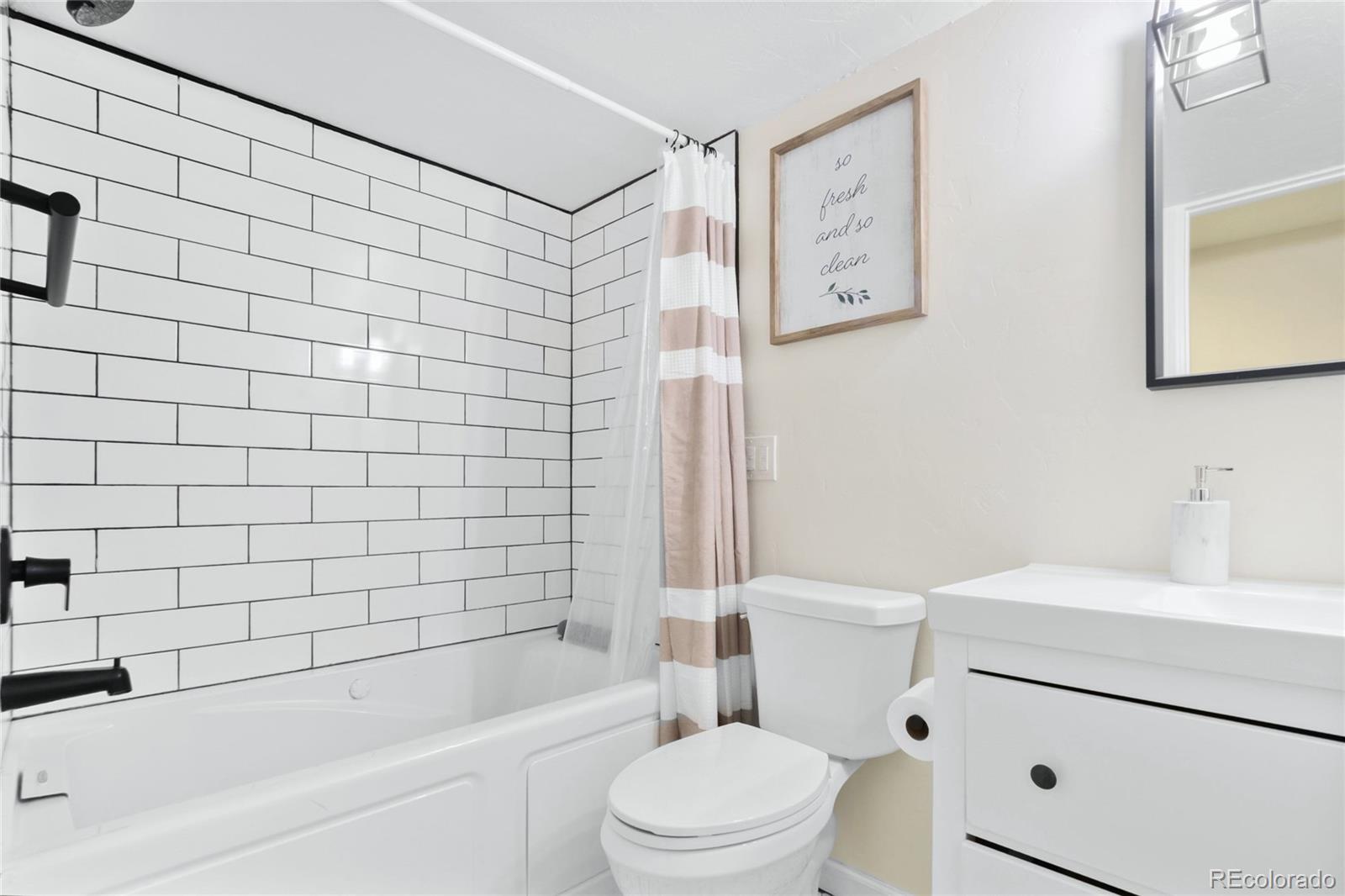 MLS Image #8 for 10695 w dartmouth avenue,lakewood, Colorado