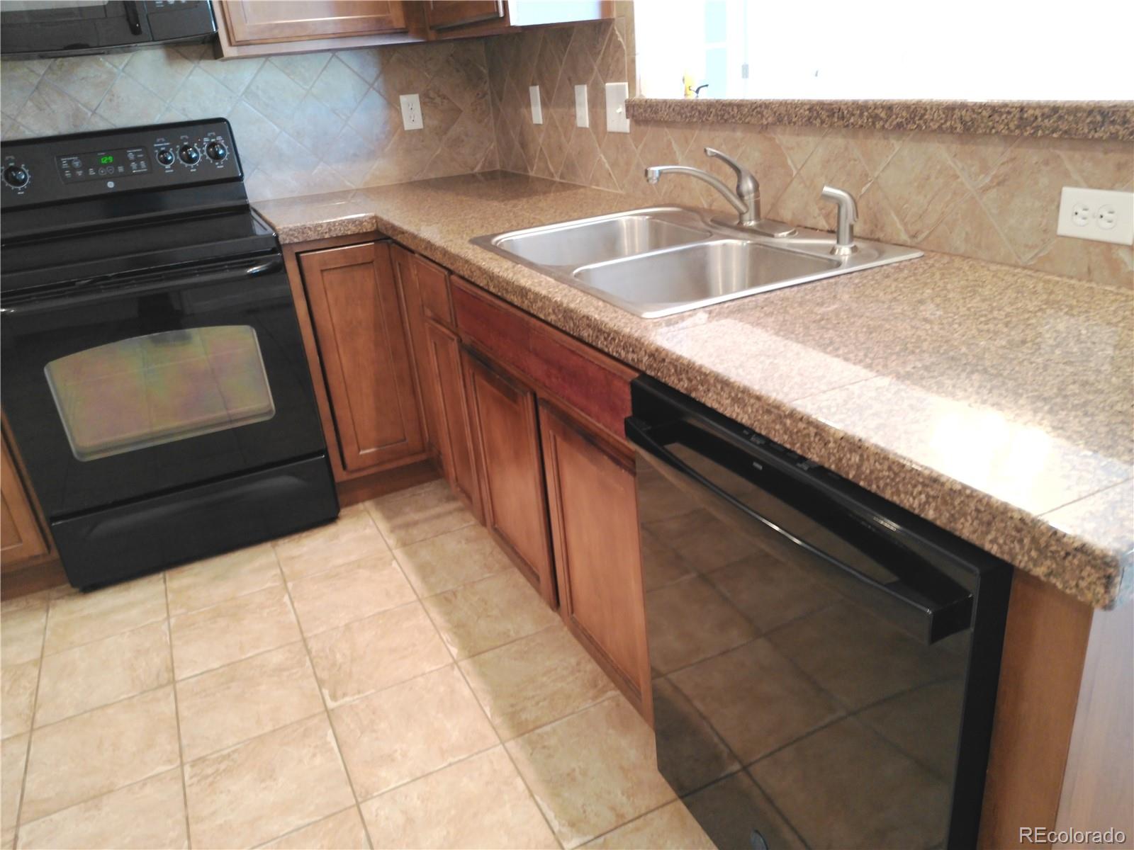 MLS Image #12 for 5420  seal alley ,colorado springs, Colorado