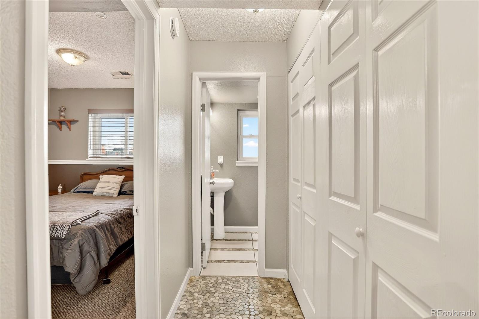 MLS Image #15 for 1503 s mobile street,aurora, Colorado