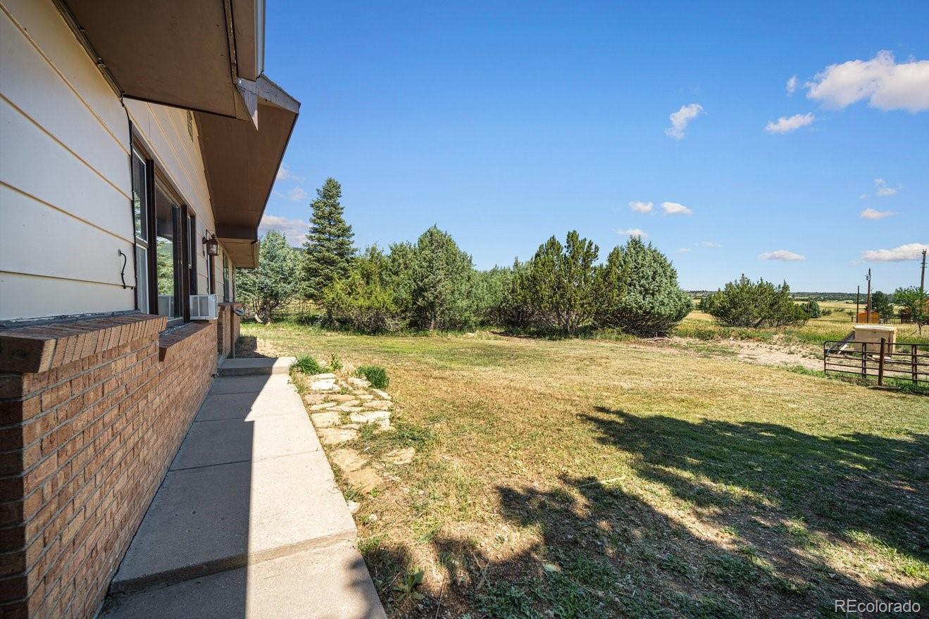 MLS Image #4 for 5097  left hand lane,colorado city, Colorado
