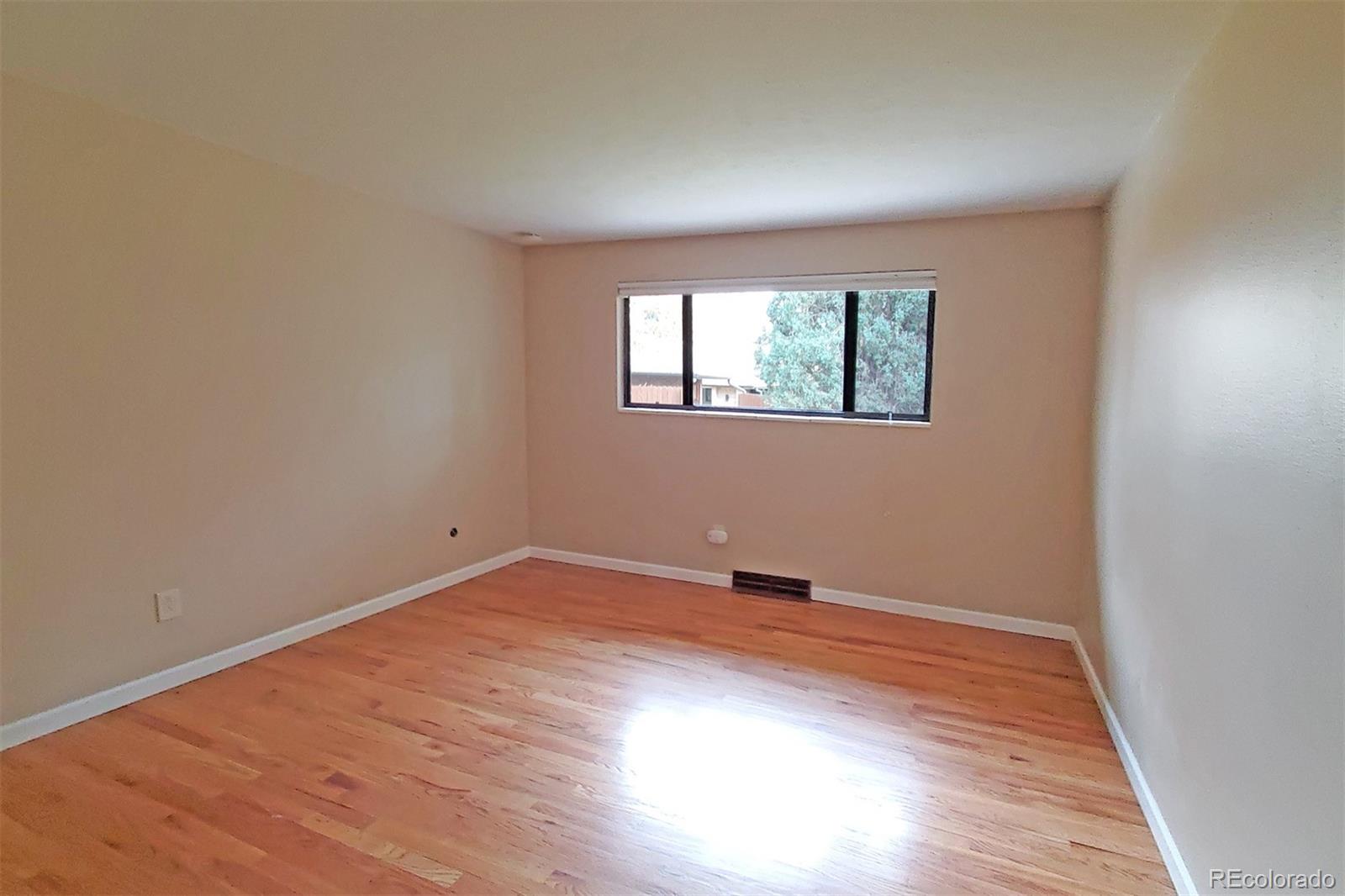 MLS Image #17 for 8542 w 10th avenue,lakewood, Colorado