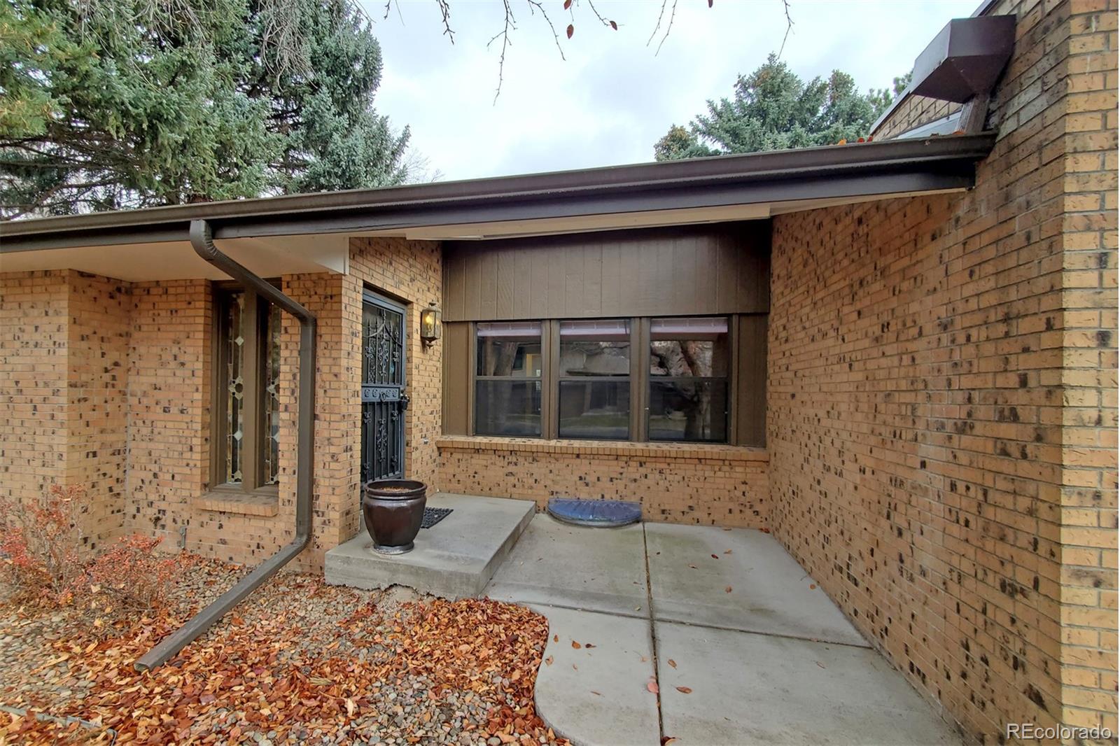 MLS Image #2 for 8542 w 10th avenue,lakewood, Colorado