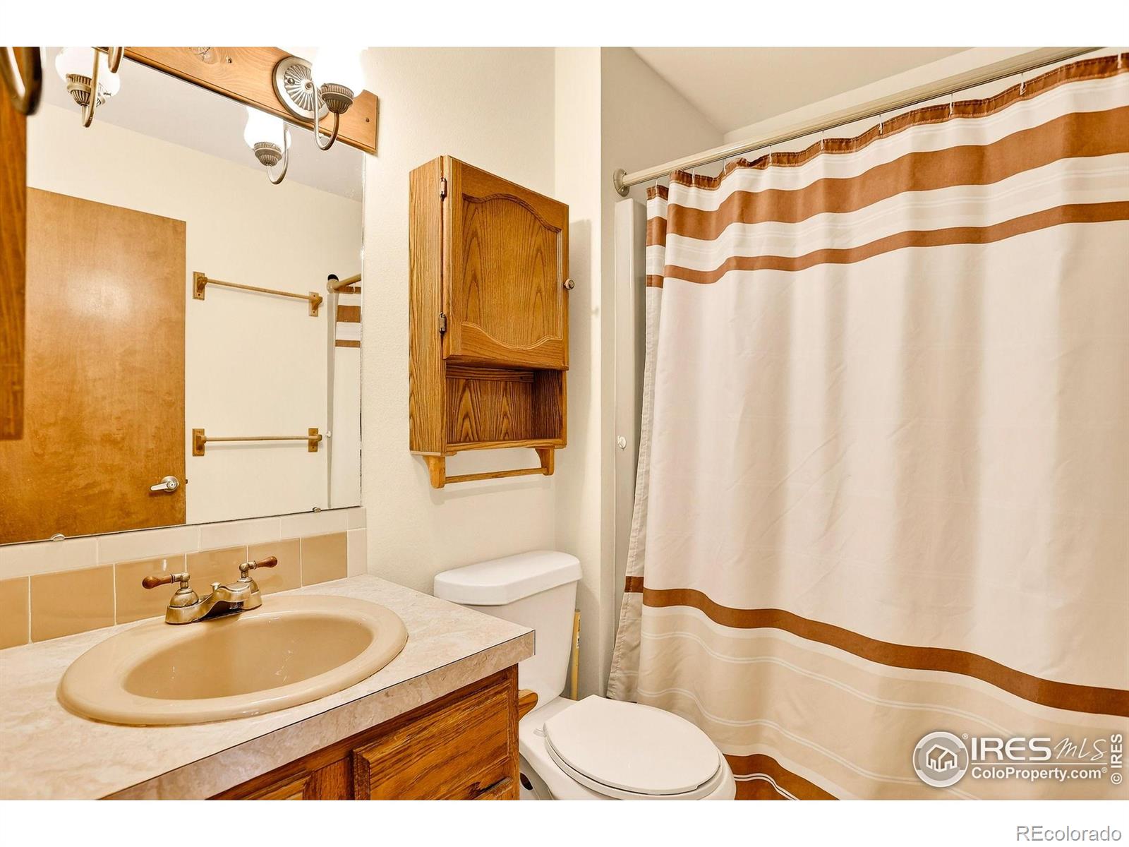MLS Image #17 for 809  jay place,berthoud, Colorado