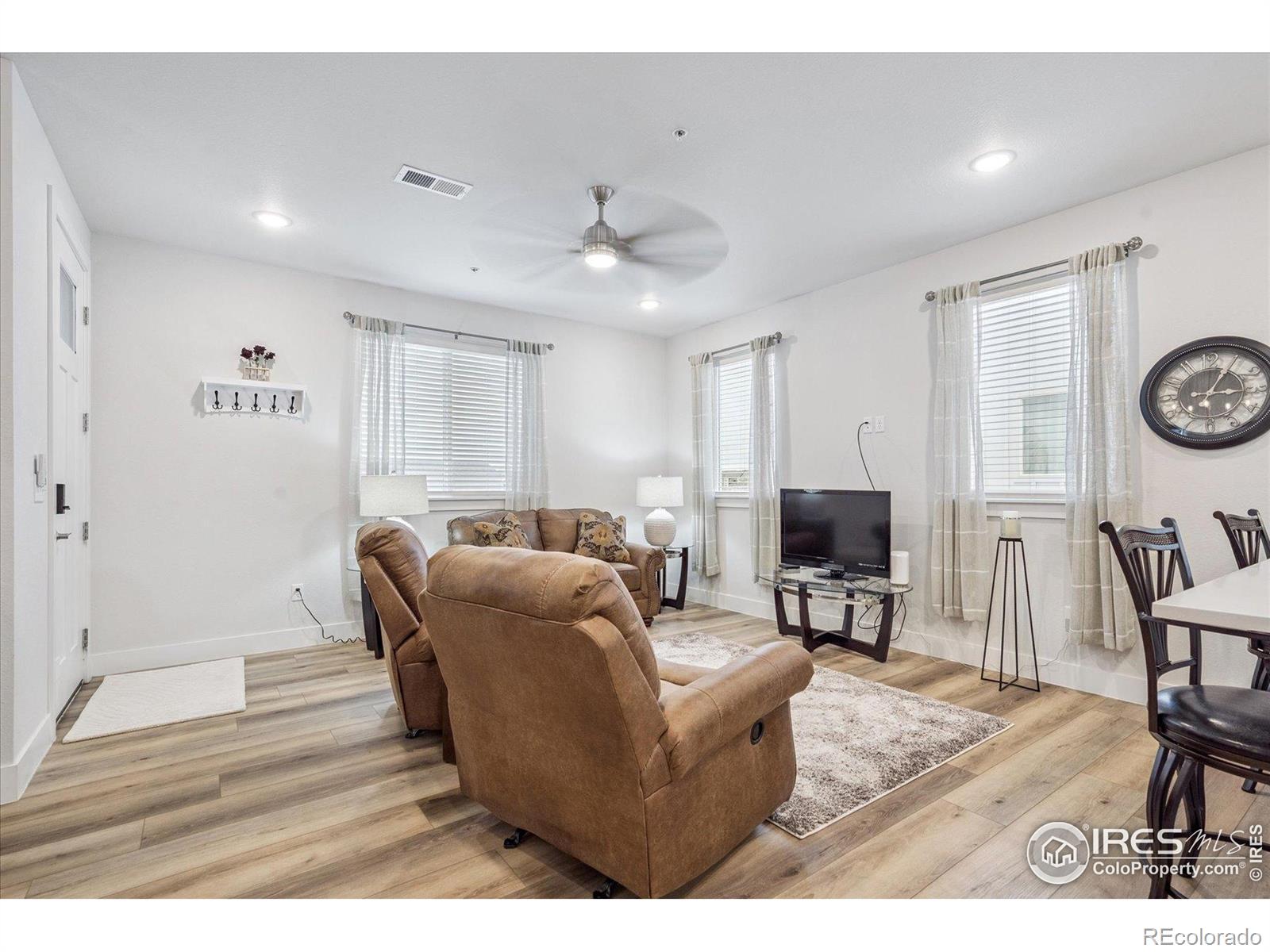 MLS Image #6 for 4125  24th street road,greeley, Colorado
