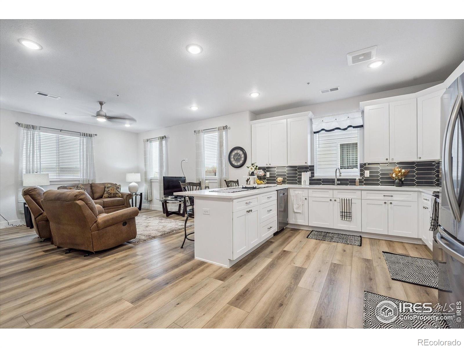 MLS Image #8 for 4125  24th street road,greeley, Colorado