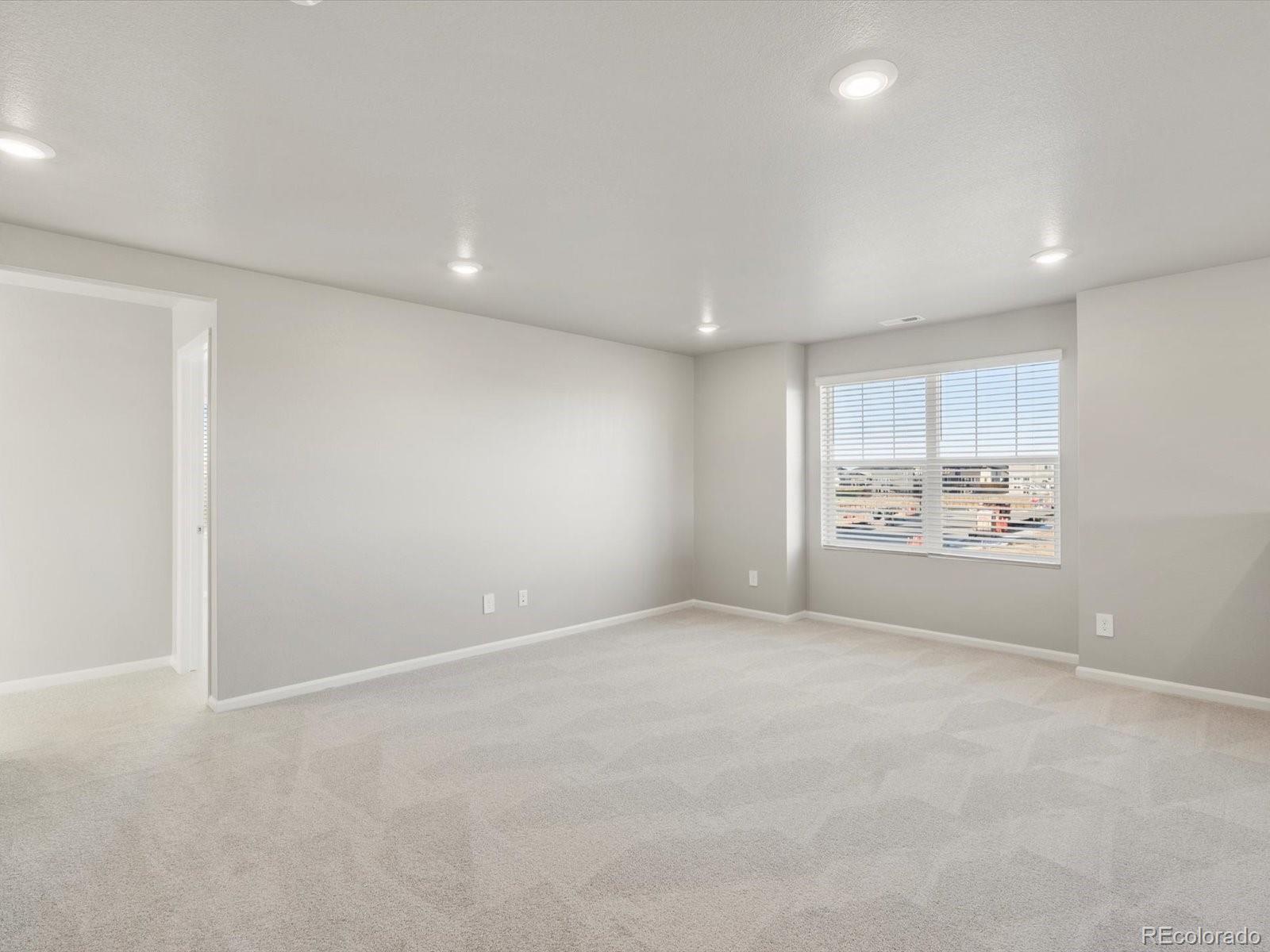 MLS Image #15 for 8910  sedalia street,commerce city, Colorado