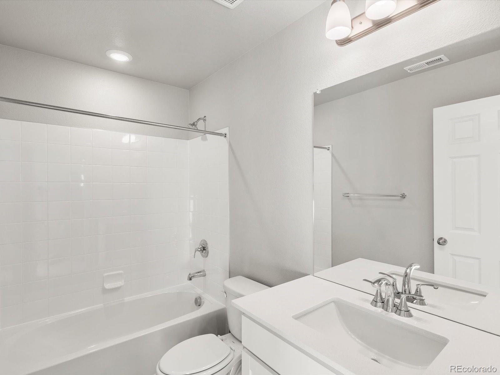 MLS Image #18 for 8910  sedalia street,commerce city, Colorado