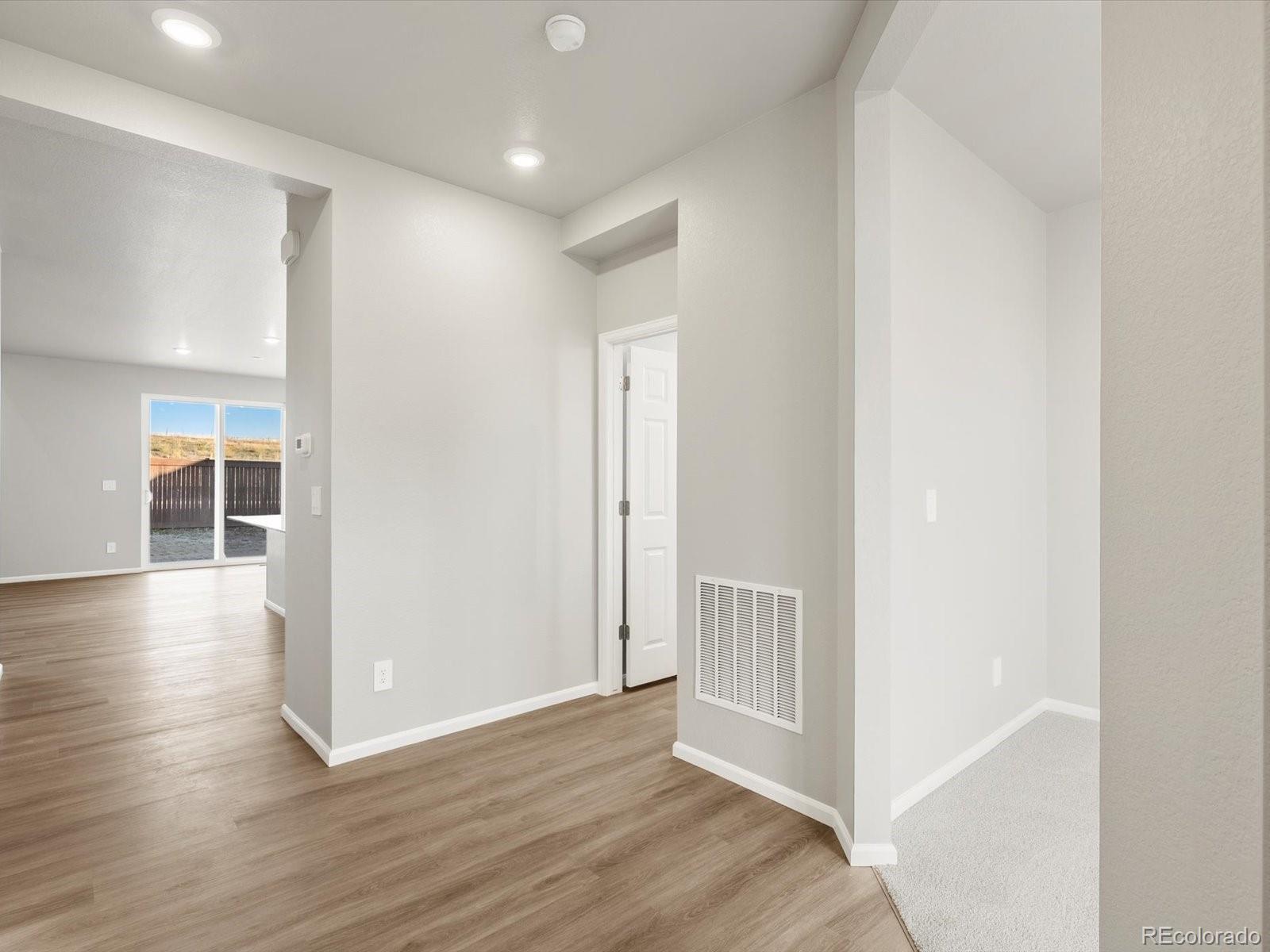 MLS Image #3 for 8910  sedalia street,commerce city, Colorado