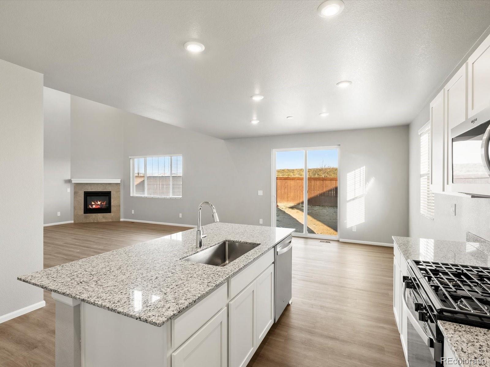 MLS Image #8 for 8910  sedalia street,commerce city, Colorado