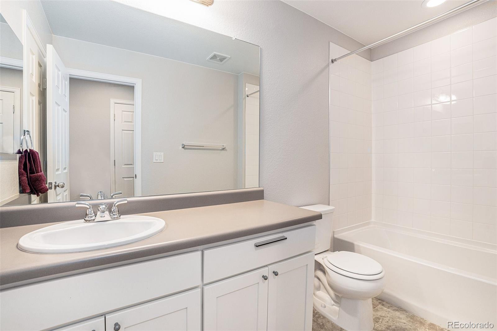MLS Image #18 for 16128 e elk drive ,denver, Colorado