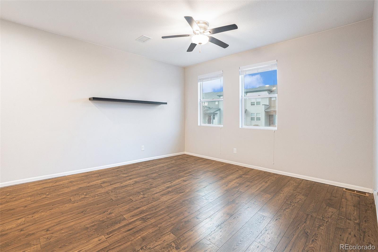 MLS Image #4 for 16128 e elk drive ,denver, Colorado