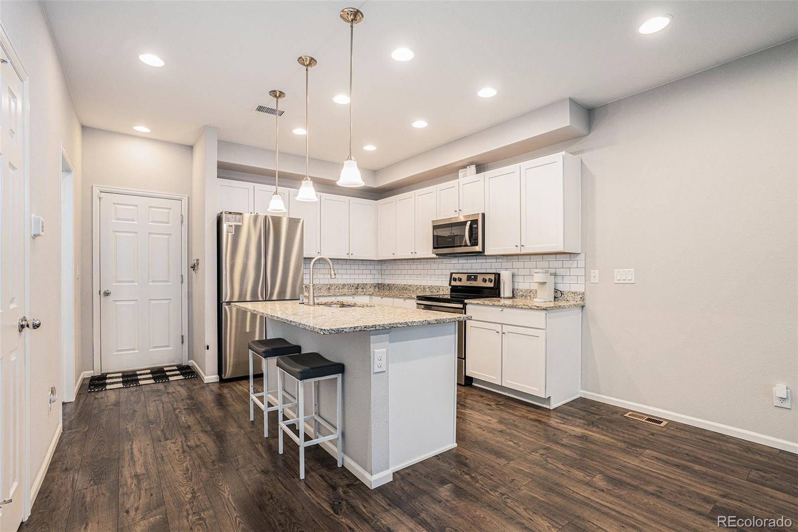 MLS Image #6 for 16128 e elk drive ,denver, Colorado