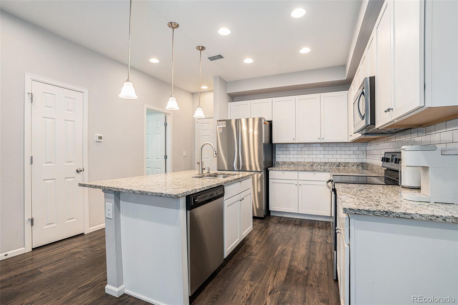 MLS Image #7 for 16128 e elk drive ,denver, Colorado