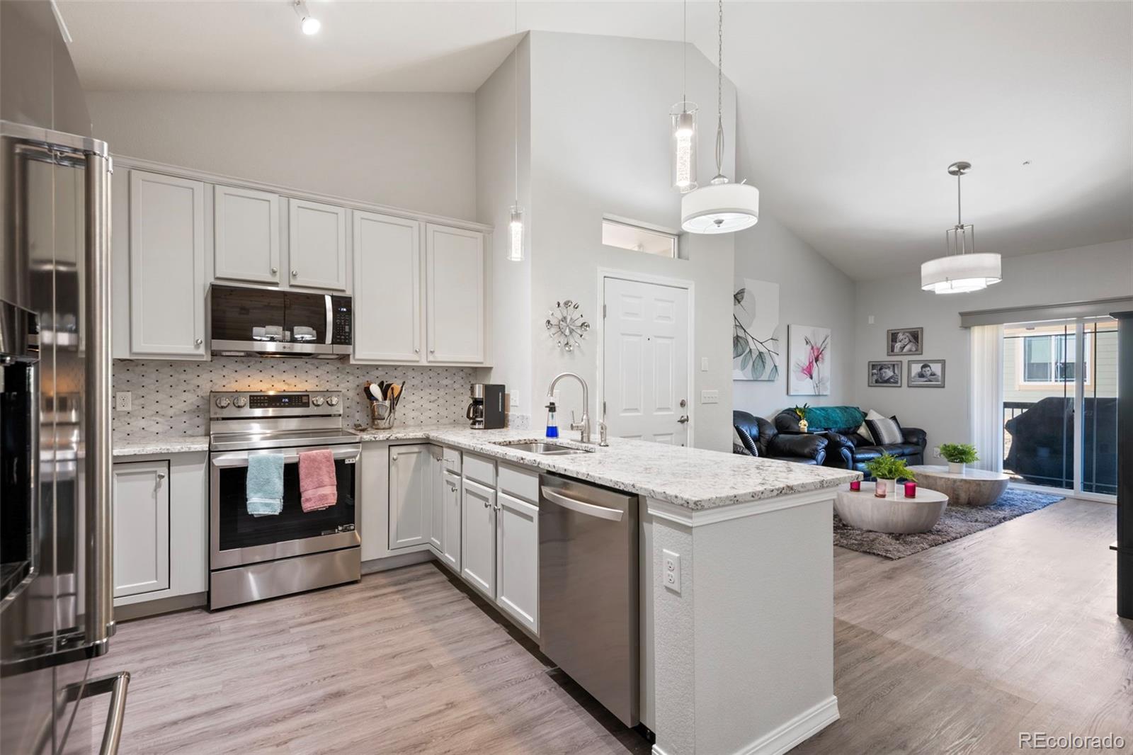 MLS Image #14 for 10061 w victoria place 208,littleton, Colorado