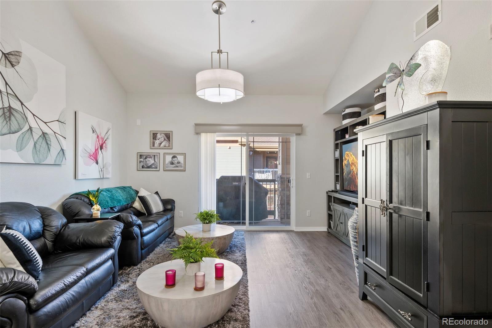 MLS Image #9 for 10061 w victoria place 208,littleton, Colorado