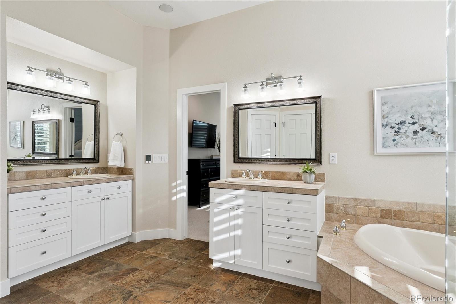 MLS Image #29 for 894  parkcliff lane,castle pines, Colorado