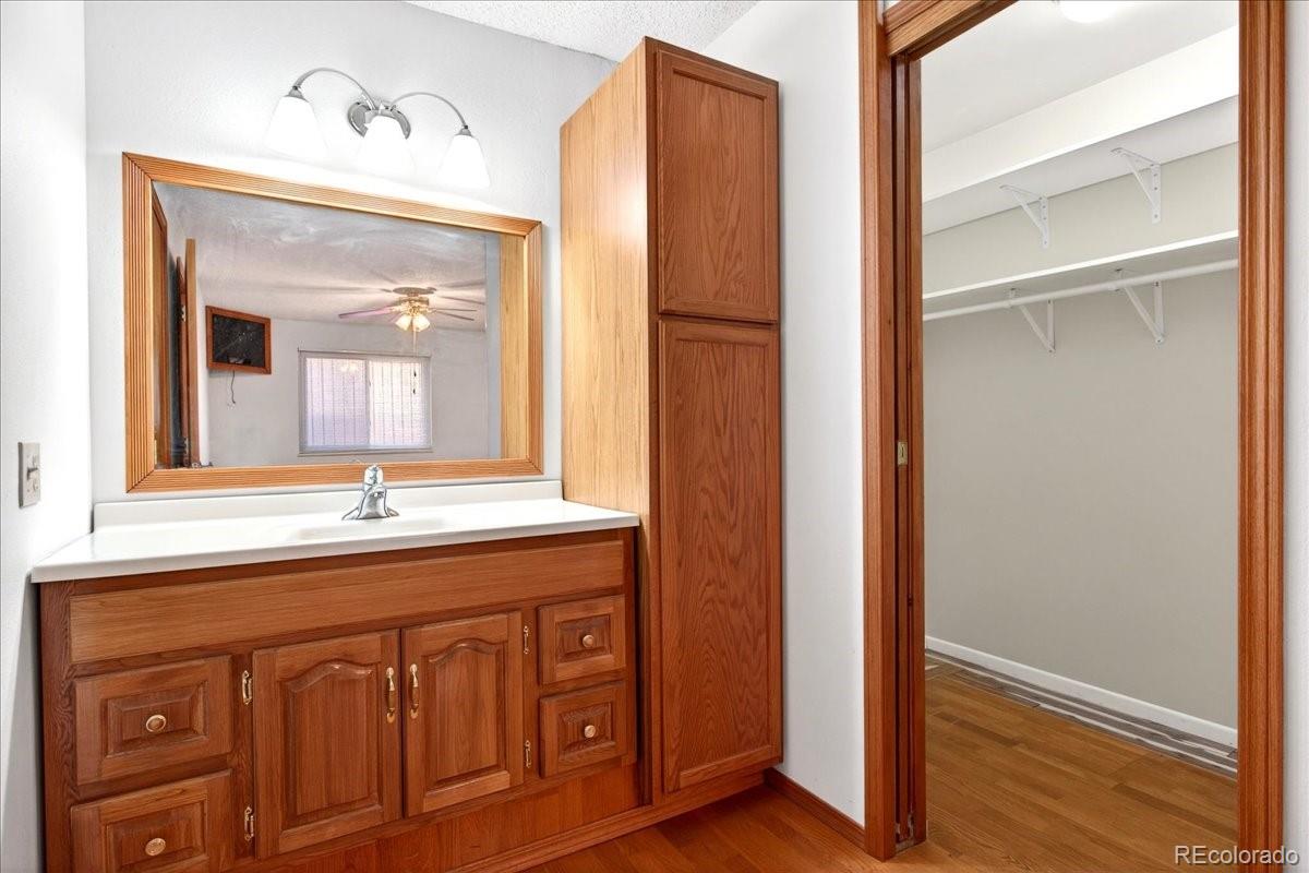 MLS Image #13 for 10805 w alamo place,littleton, Colorado