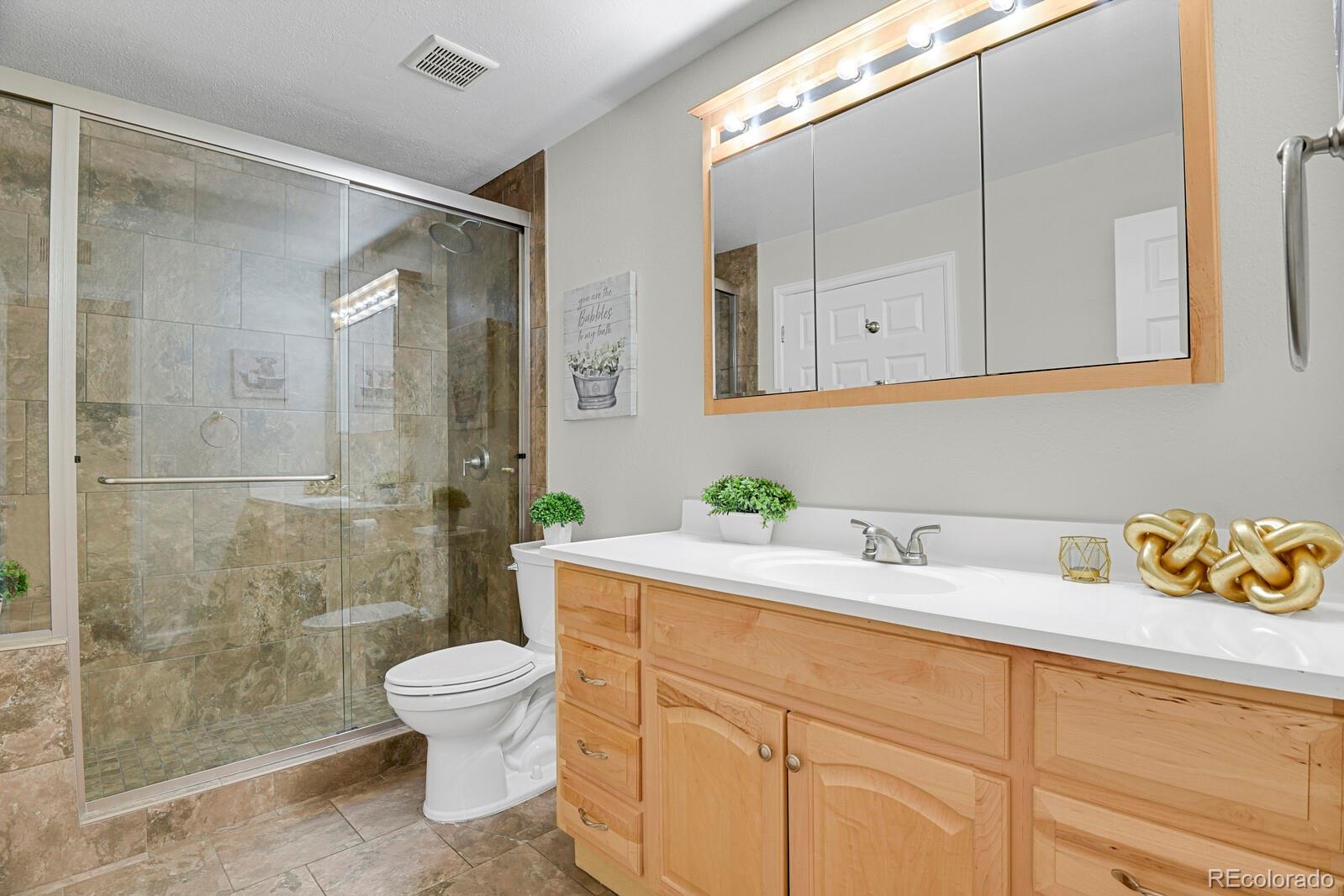 MLS Image #13 for 2685 s dayton way 232,denver, Colorado