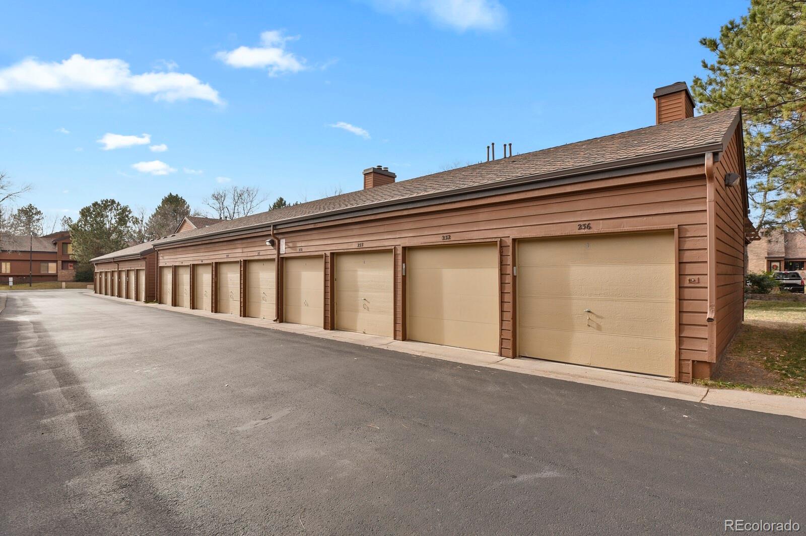 MLS Image #17 for 2685 s dayton way 232,denver, Colorado
