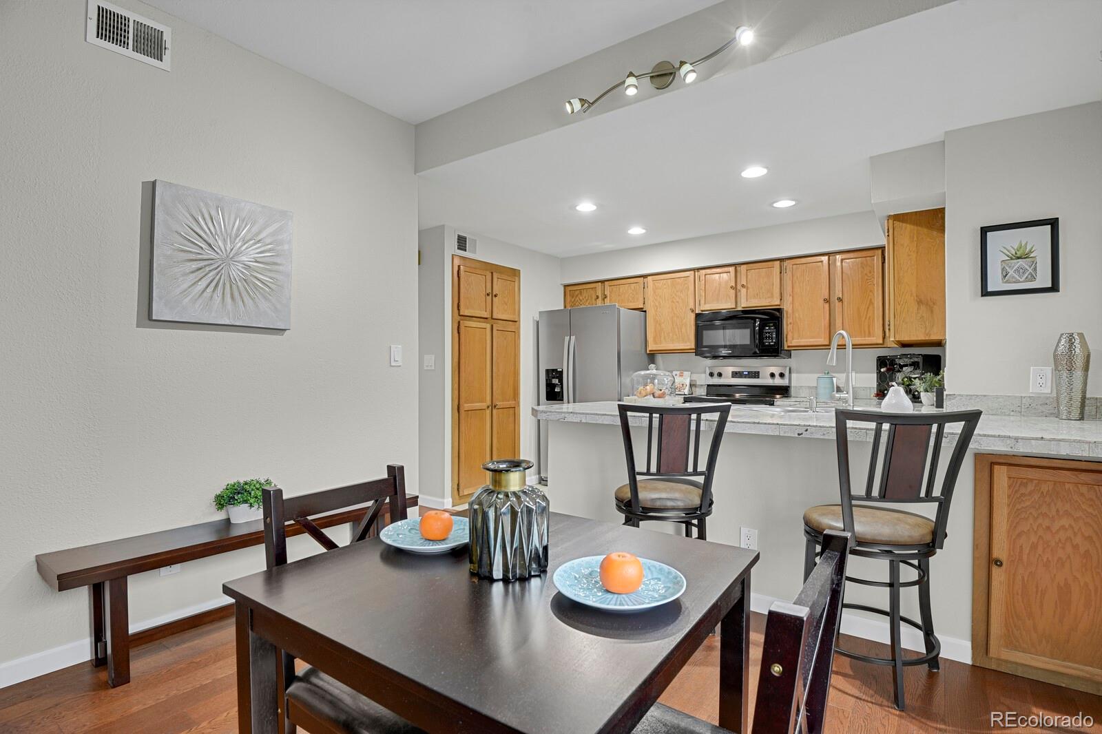 MLS Image #6 for 2685 s dayton way 232,denver, Colorado