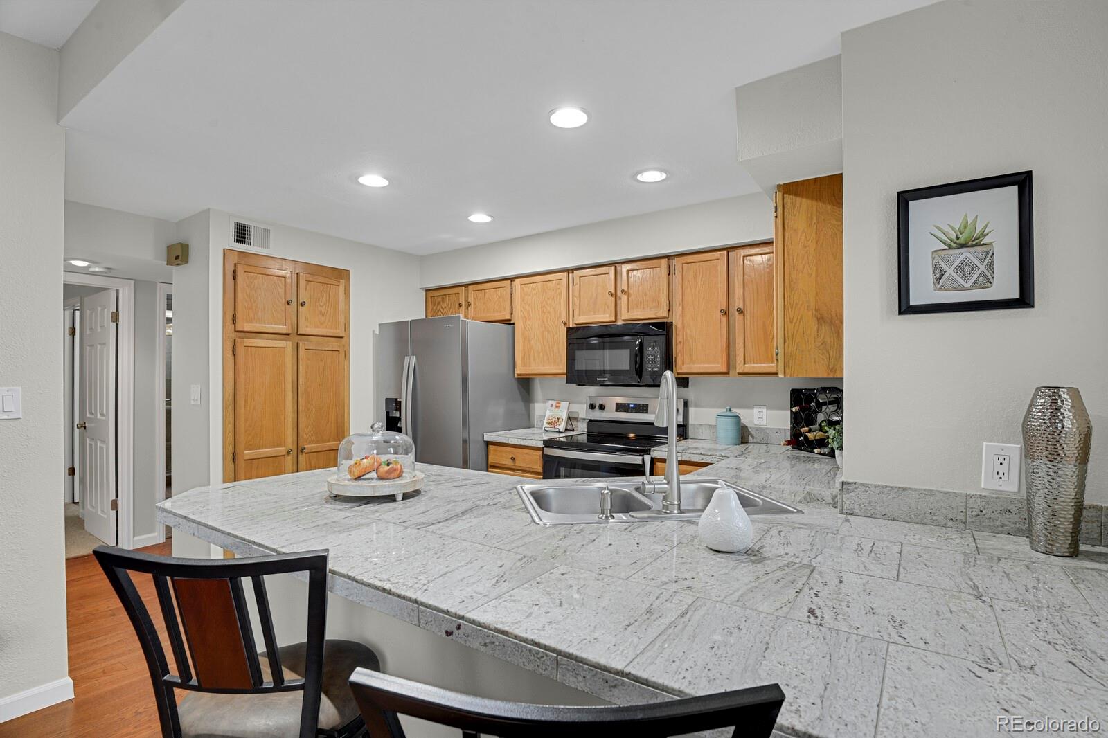 MLS Image #9 for 2685 s dayton way 232,denver, Colorado