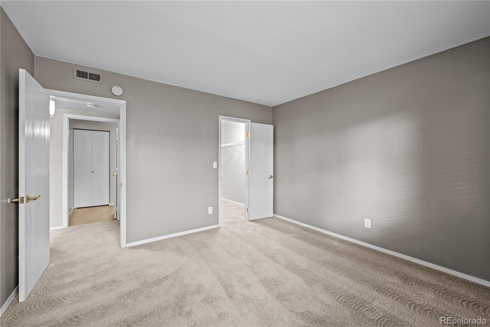 MLS Image #12 for 8225  fairmount drive 2-103,denver, Colorado
