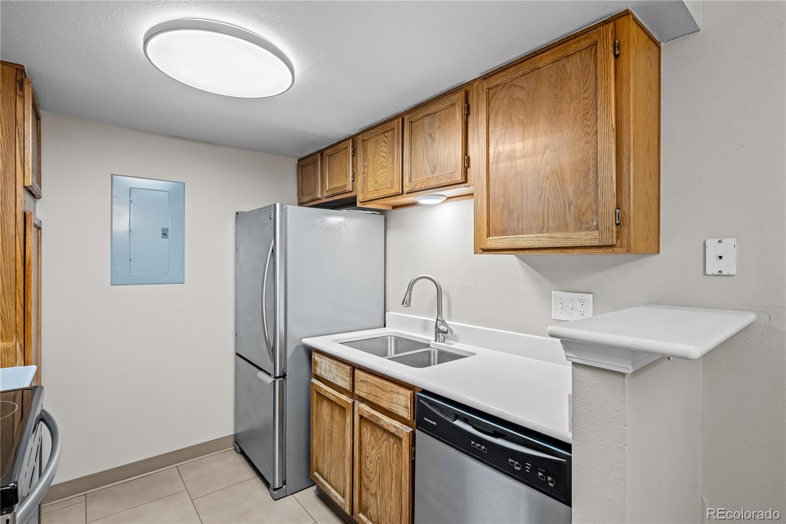 MLS Image #9 for 8225  fairmount drive 2-103,denver, Colorado