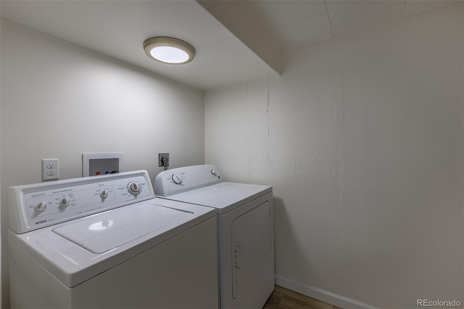 MLS Image #28 for 2820 s ivanhoe street,denver, Colorado