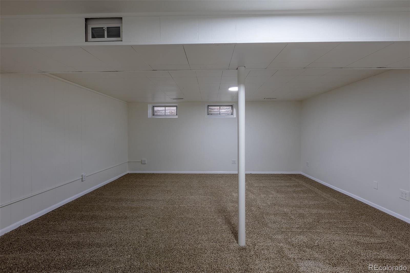 MLS Image #38 for 2820 s ivanhoe street,denver, Colorado