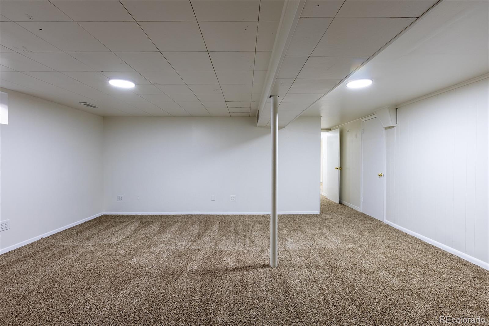 MLS Image #39 for 2820 s ivanhoe street,denver, Colorado