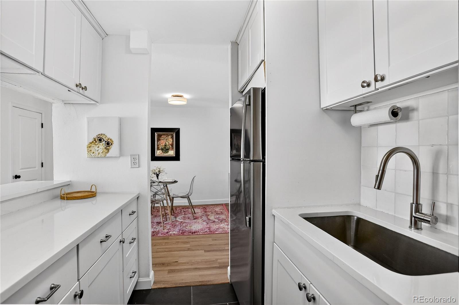 MLS Image #4 for 2  adams street 1401,denver, Colorado